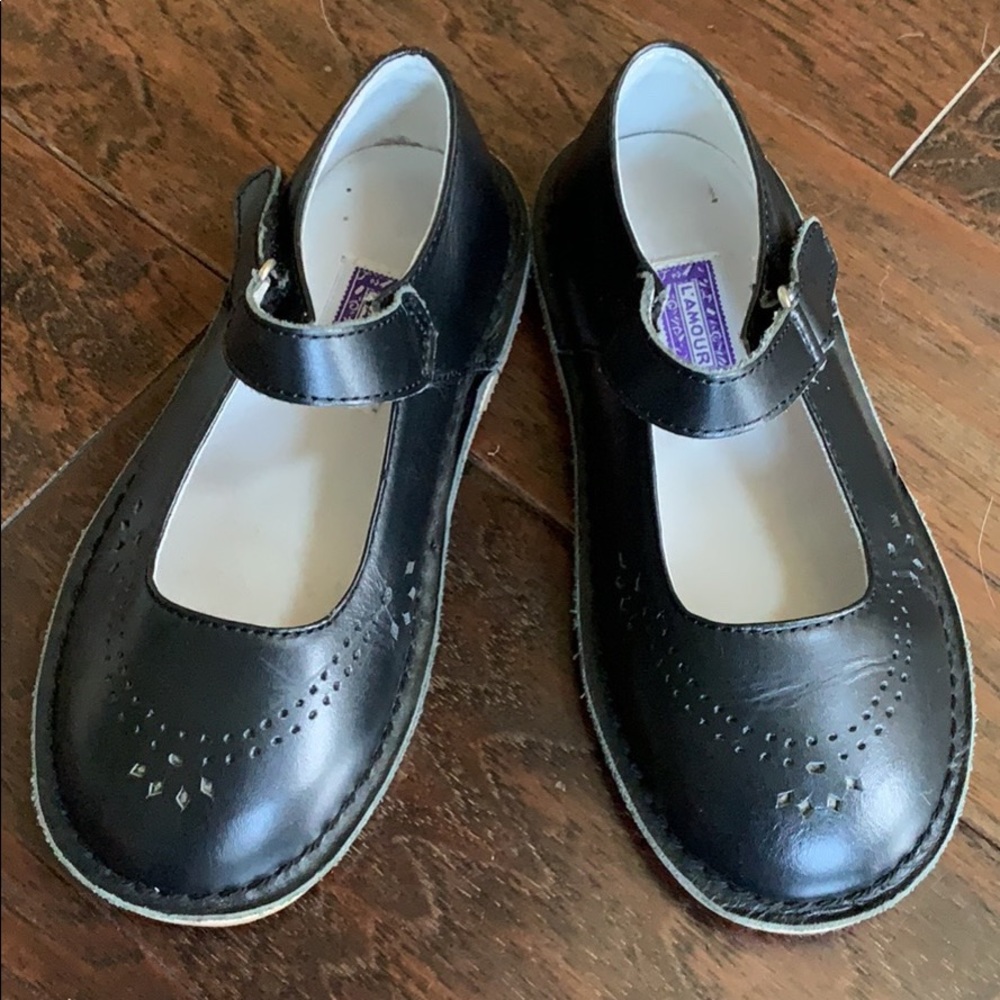 Girls sz 11 black dress shoes